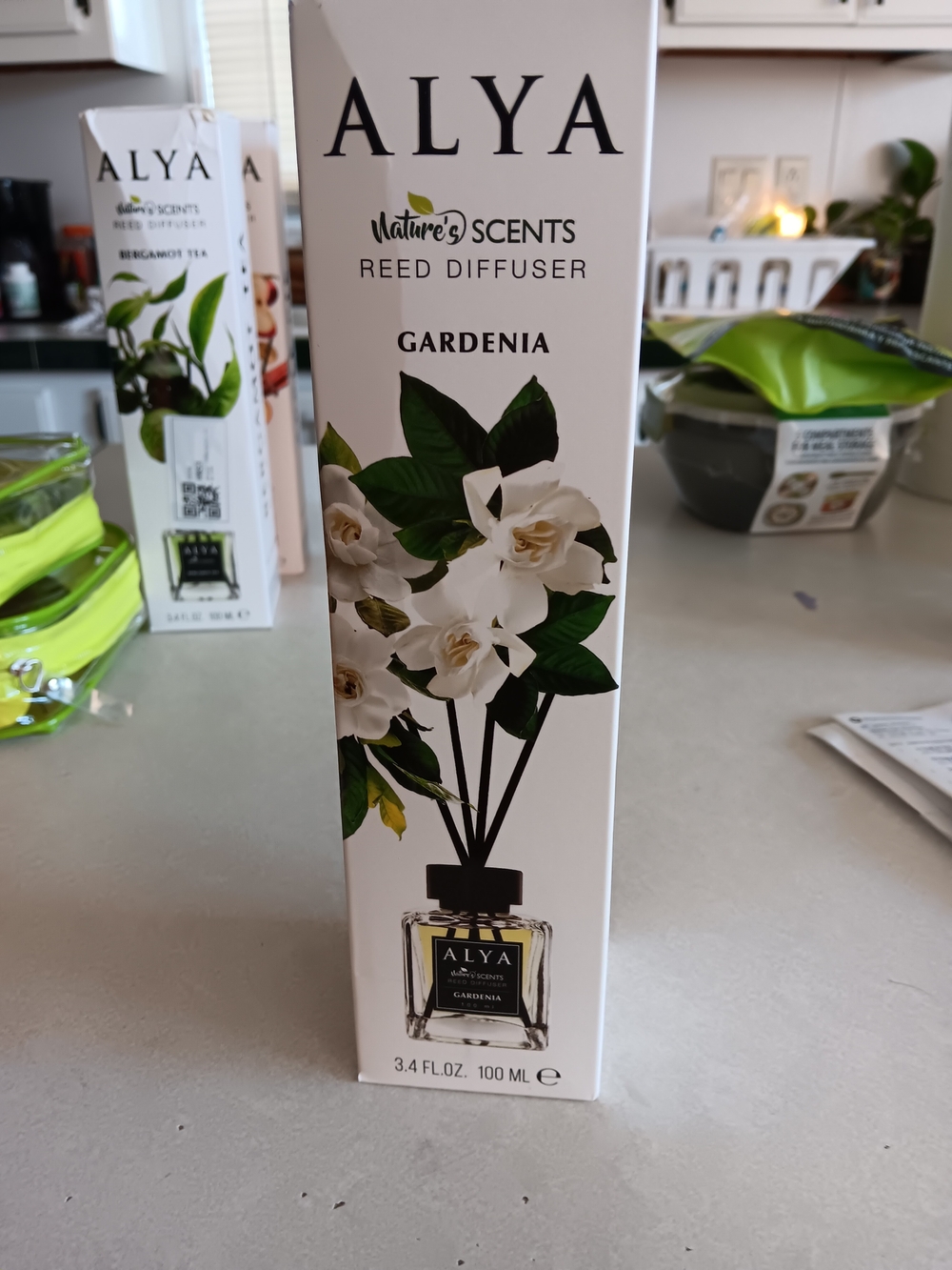Alya Gardenia Reed Diffuser With Sticks.